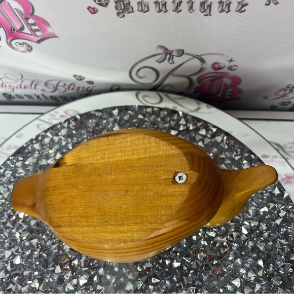 Vintage wood duck decoy decor carved wooden shiny duck π¦ - Picture 9 of 9